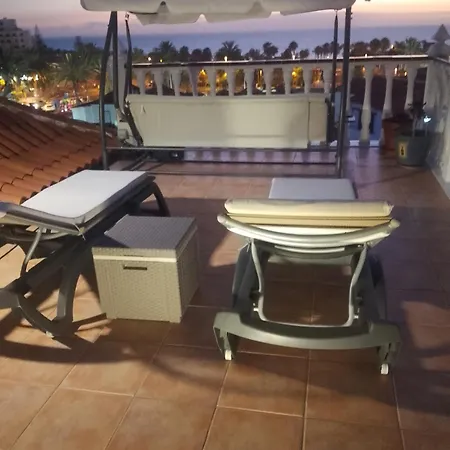 In Playa De Americas 1