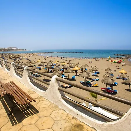 Appartement In Playa De Americas 1