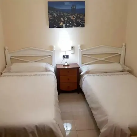 Appartement In Playa De Americas 1